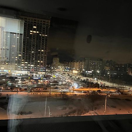 Apartment Smart Plaza Obolon' Kiev Ngoại thất bức ảnh