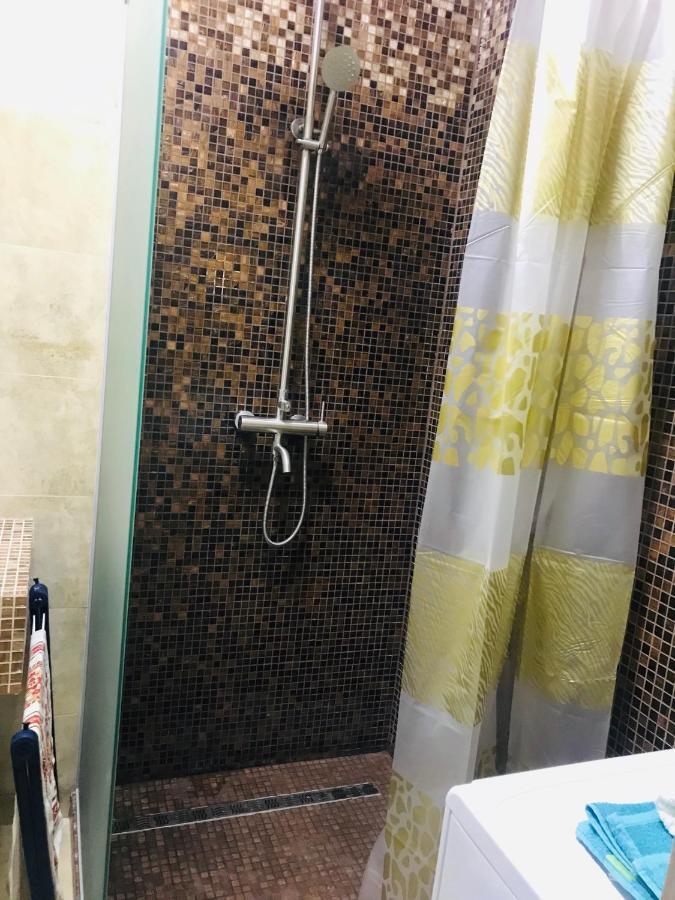 Apartment Smart Plaza Obolon' Kiev Ngoại thất bức ảnh
